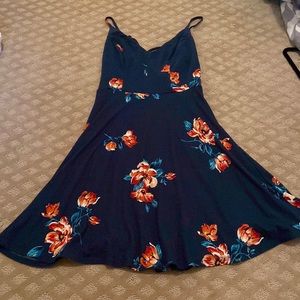 Nine Britton Back Cross Body